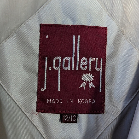 J.Gallery Long Tan Trench Coat with Belt - Picture 3 of 16